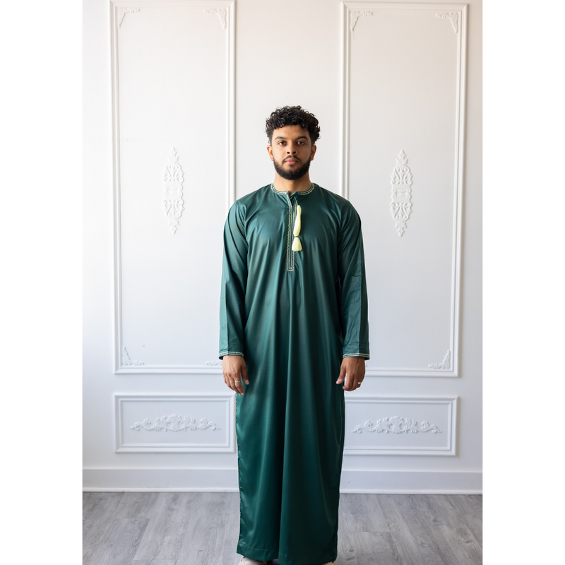 Omani Thobe (Deep Green & Cream Tassel)