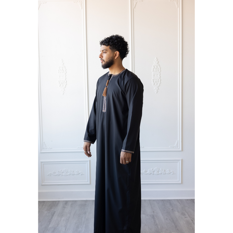 Omani Thobe (Black with Ash Brown tassel)