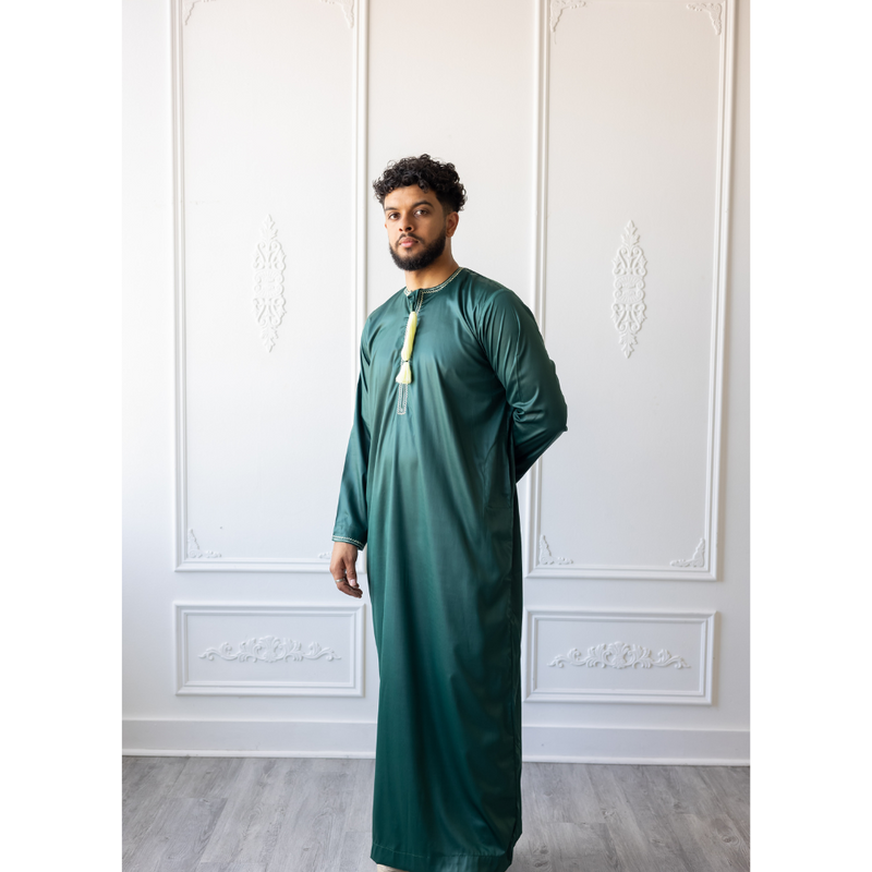 Omani Thobe (Deep Green & Cream Tassel)