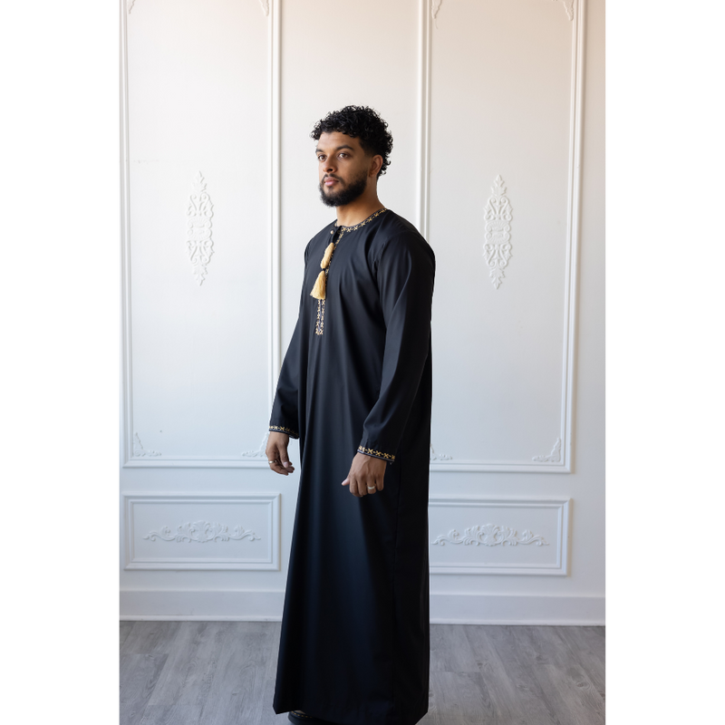 Omani Thobe (Black with Chocolate Brown tassel)