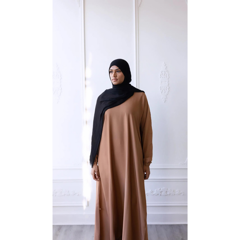 Hafsa Abaya (Bronze)