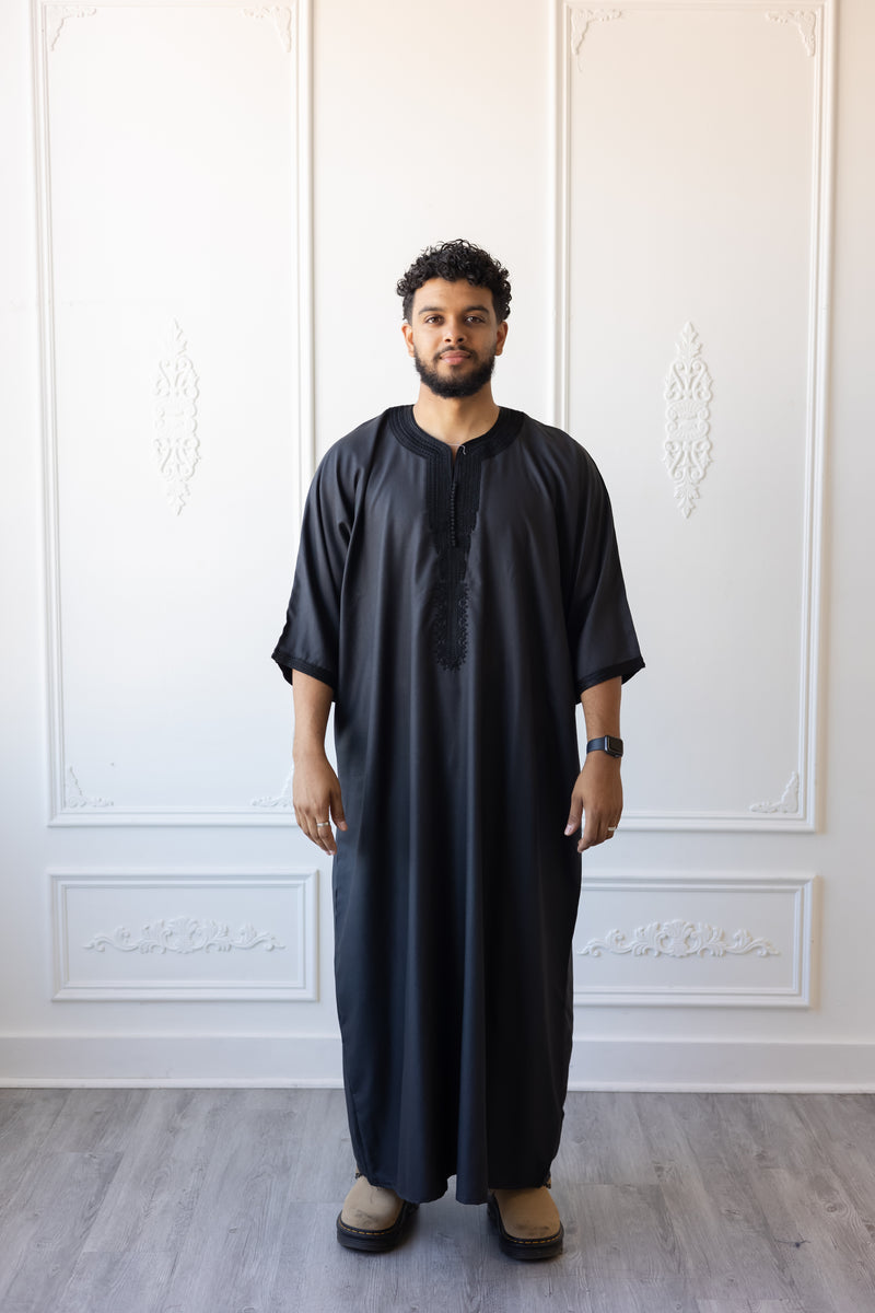 Moroccan 3/4 Sleeve Thobe (Charcoal Grey & Black)