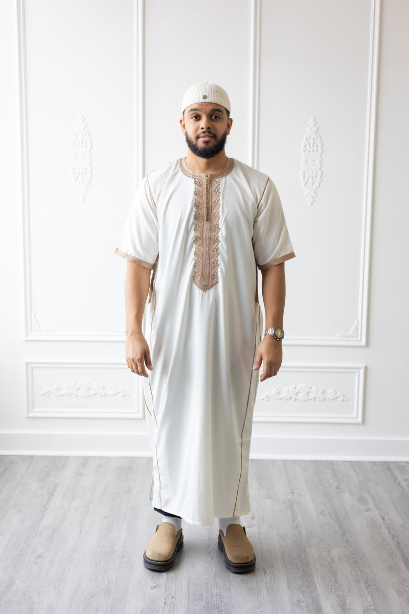 Moroccan Short Sleeve Thobe (White With Gold Embroidery)