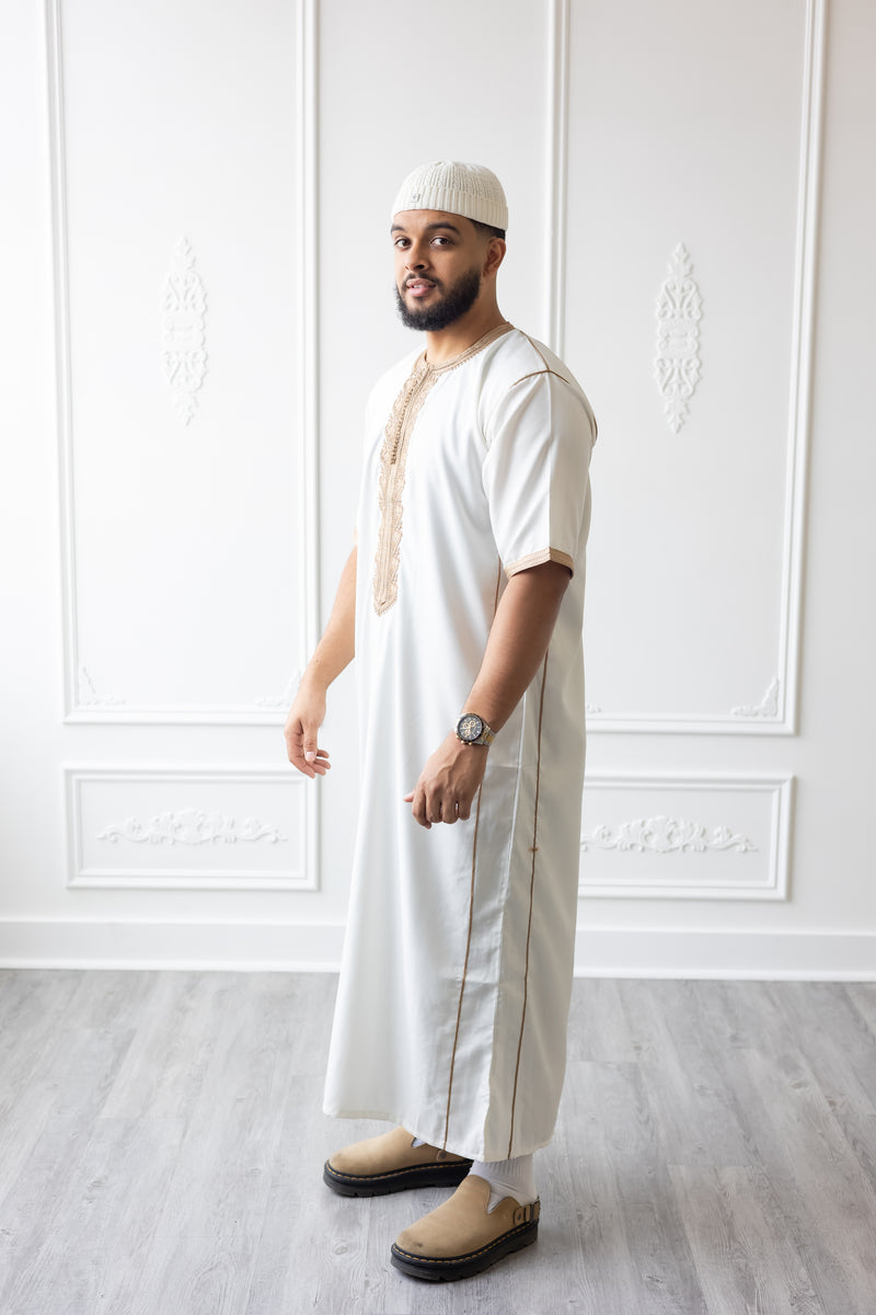 Moroccan Short Sleeve Thobe (White With Gold Embroidery)