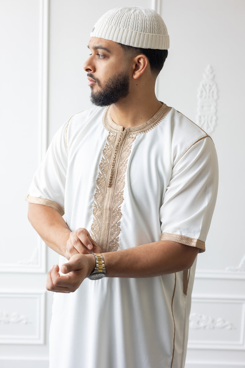 Moroccan Short Sleeve Thobe (White With Gold Embroidery)