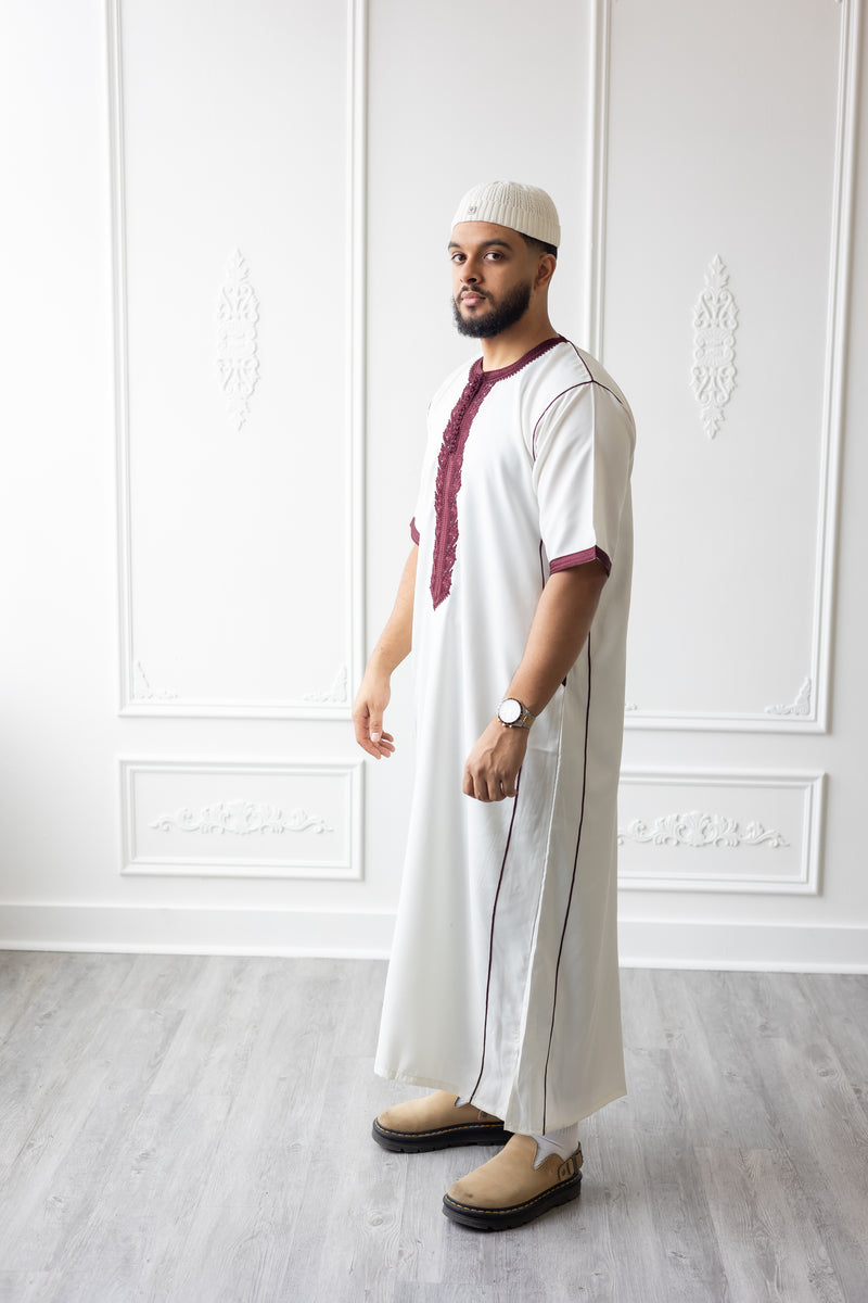 Moroccan Short Sleeve Thobe (White With Maroon Embroidery)