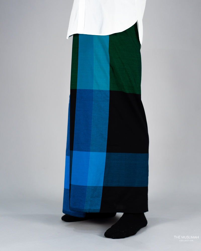 Turquoise with Dark Color Block Cotton Izaar/Lungi/Sarong/Saram