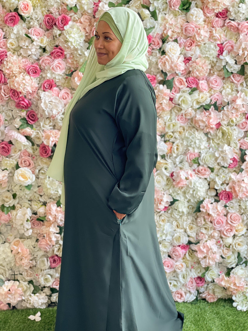 Hafsa Abaya (Forest Green Plus Size L-3XL)